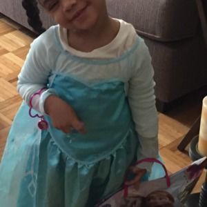 Meet your Posher, Charlene